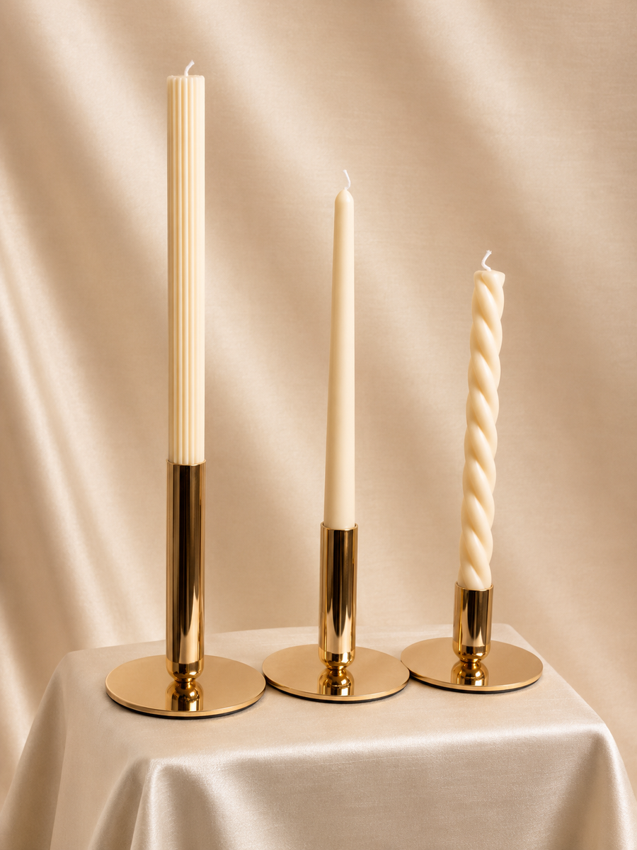 Conjunto Castiçais Dourado